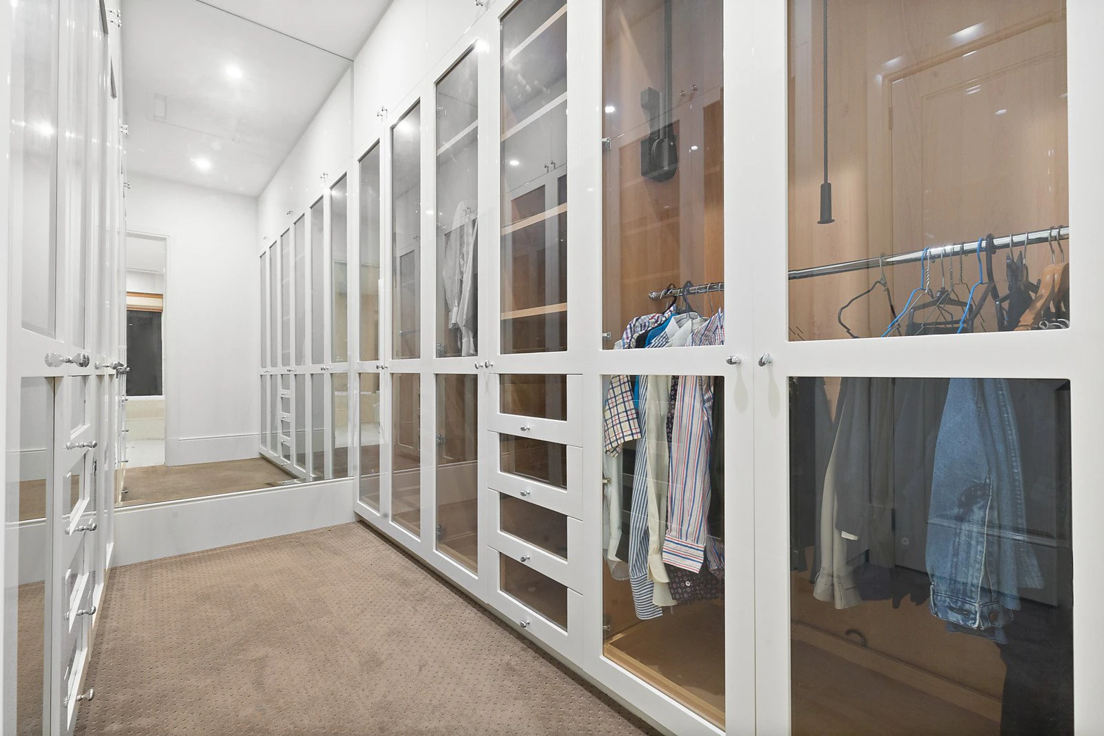 Penthouse, 1 Chastleton Avenue, Toorak, VIC