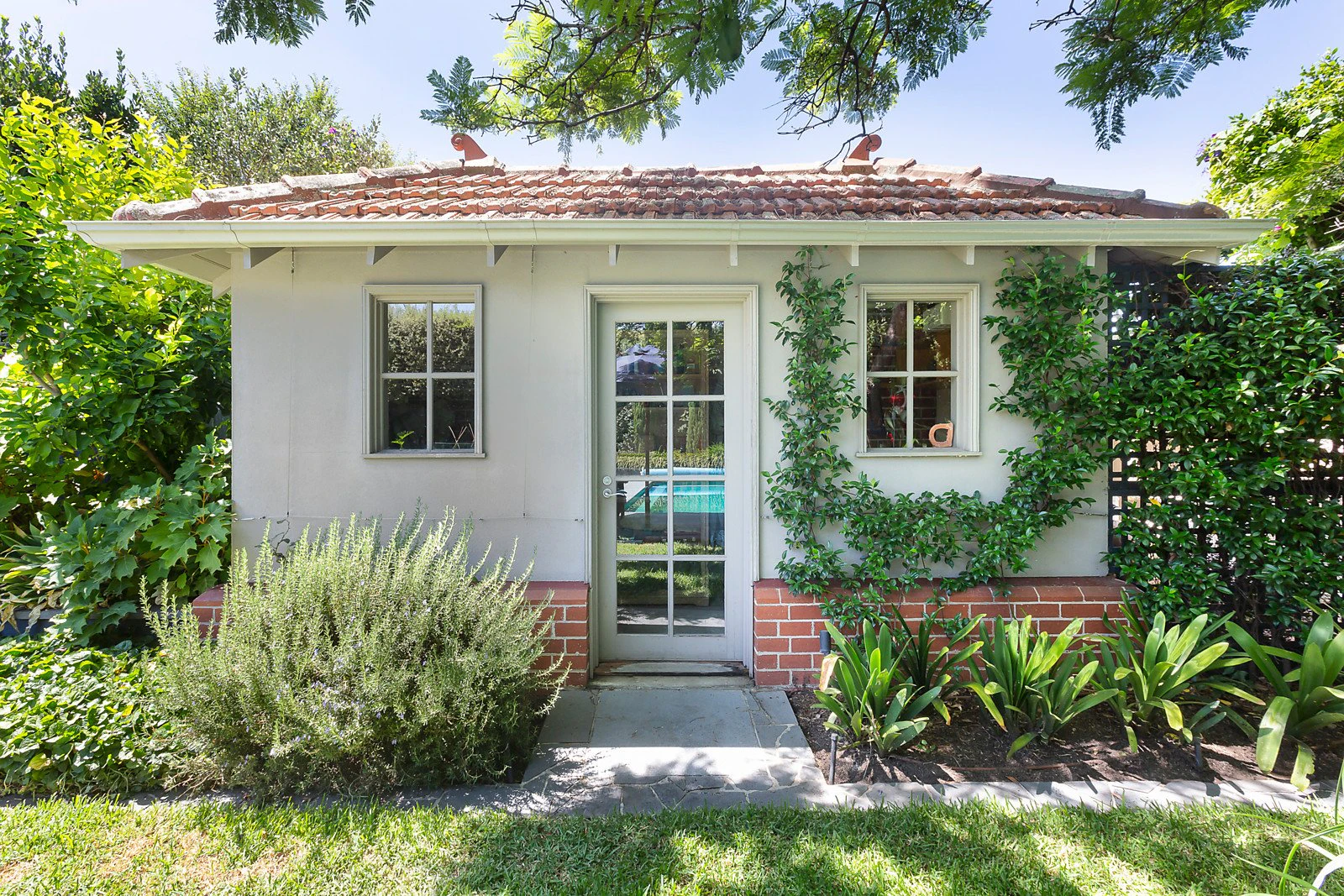 4 Embling Road, Malvern, VIC