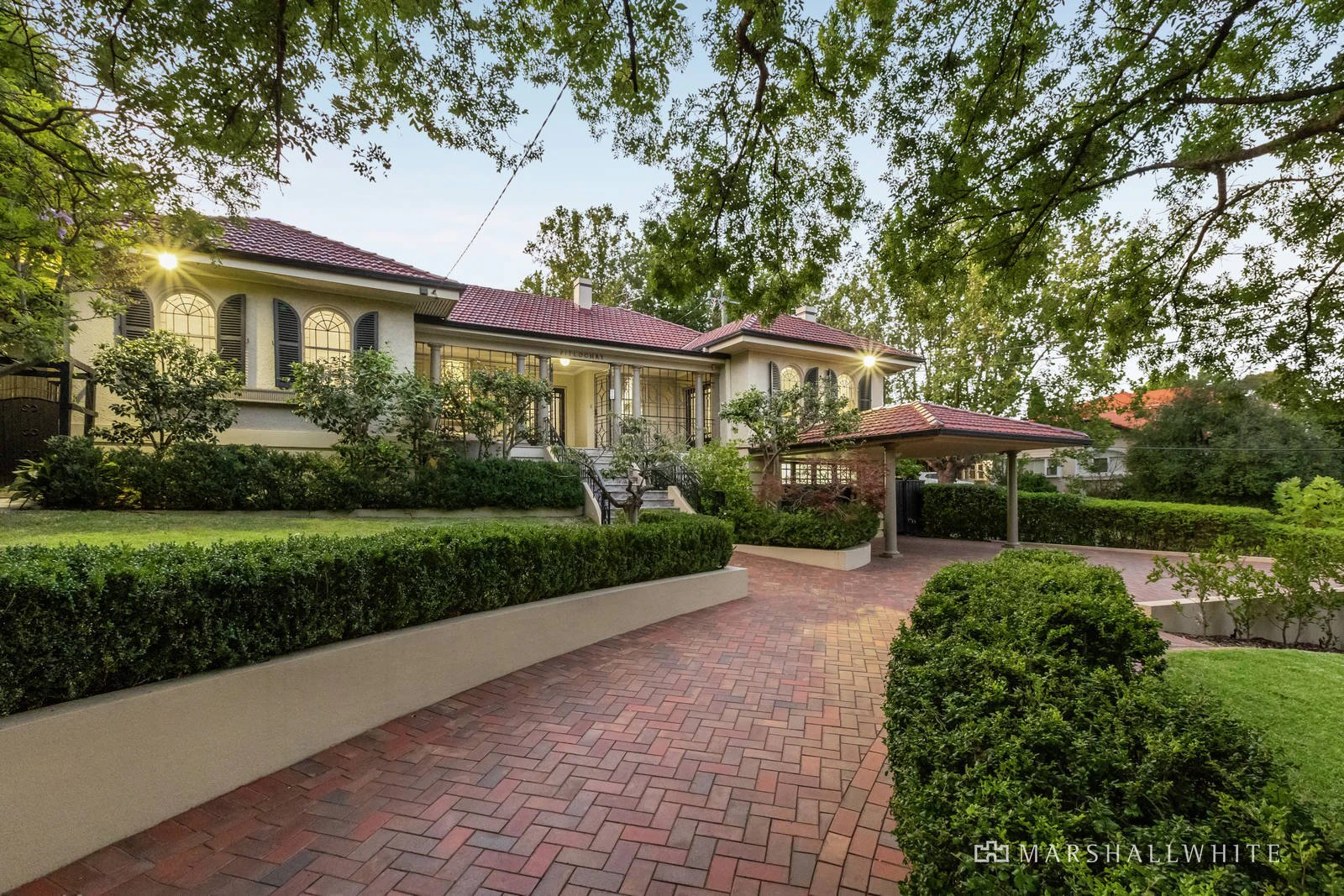 11 Boyanda Road, Glen Iris, VIC
