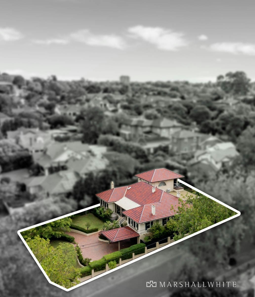 11 Boyanda Road, Glen Iris, VIC