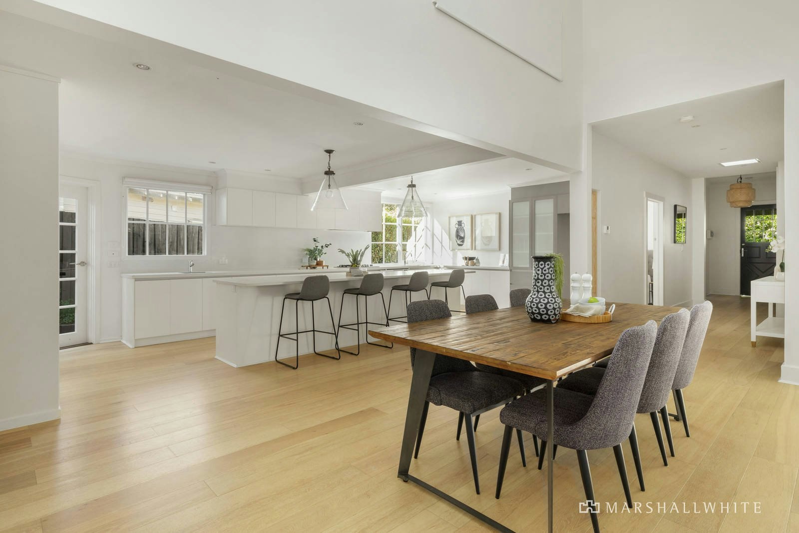 42 Albion Road, Glen Iris, VIC