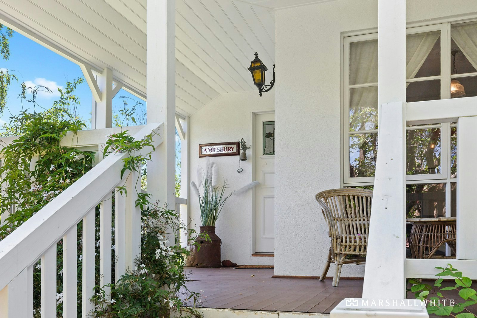 1 Amesbury Road, Mount Eliza, VIC