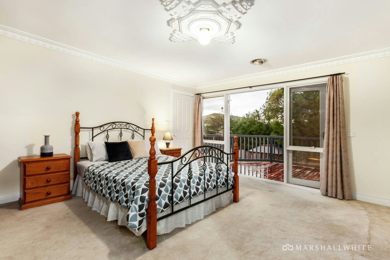 19 Heathfield Road, Brighton East, VIC