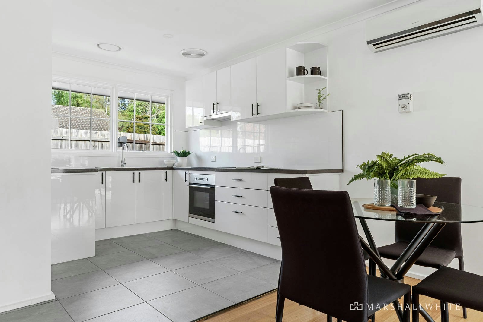 1/8 Leicester Avenue, Mount Eliza, VIC