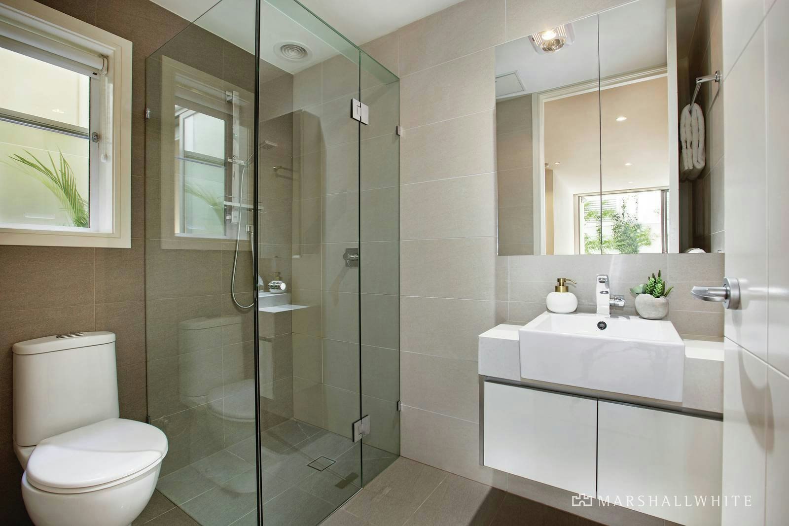 12/103 Bay Street, Brighton, VIC