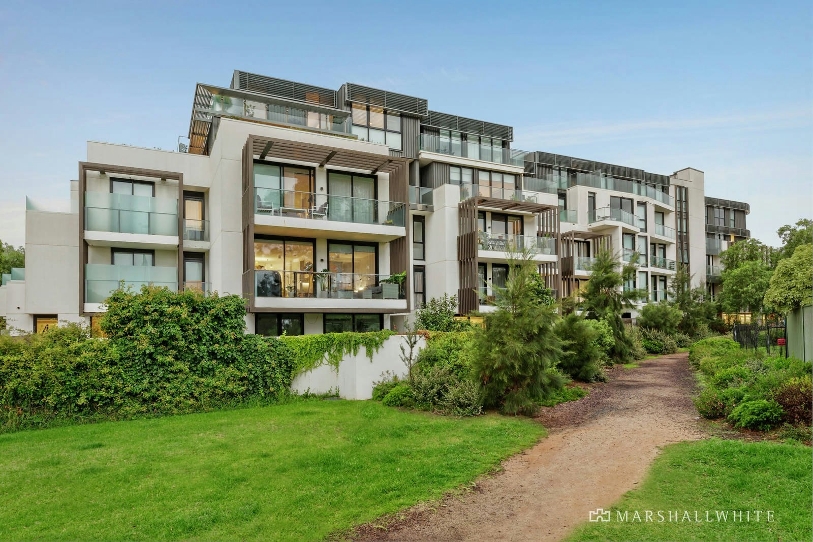 305/96 Camberwell Road, Hawthorn East, VIC