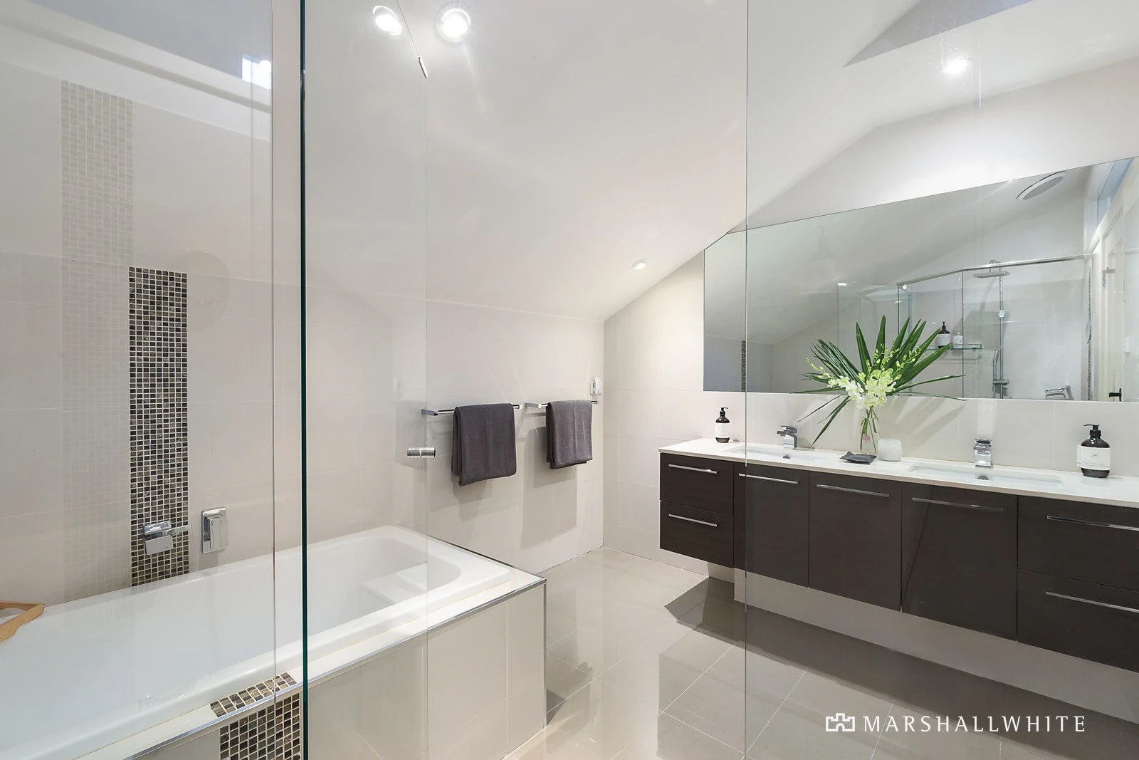 44 Bourne Road, Glen Iris, VIC