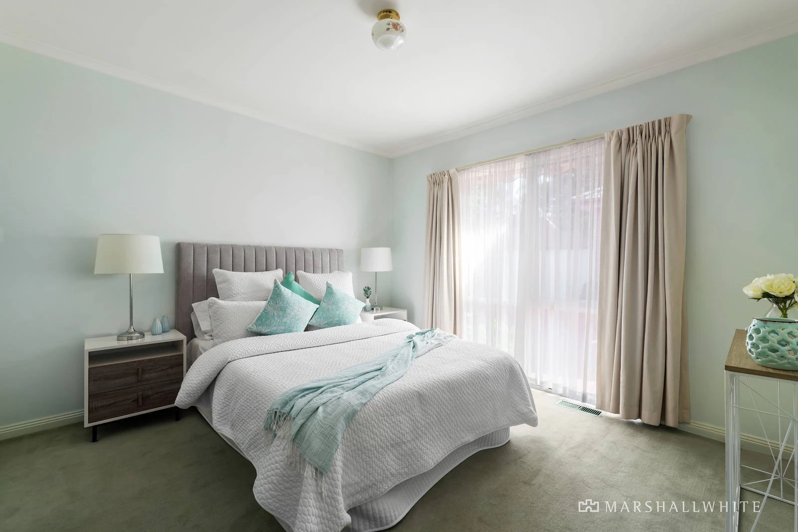 2/39 Moselle Street, Mont Albert North, VIC