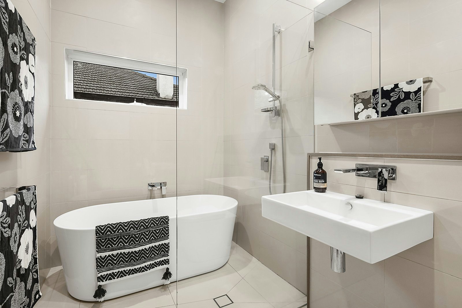 7 Wairoa Avenue, Brighton East, VIC