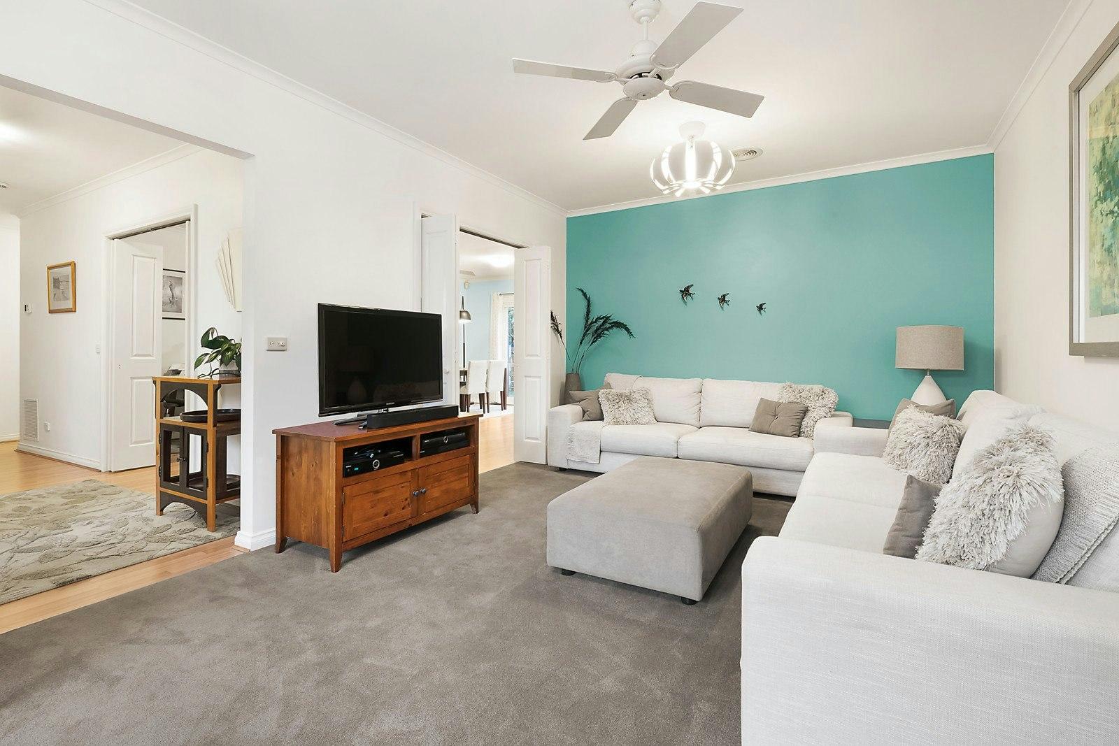 2/70 Raynes Park Road, Hampton, VIC