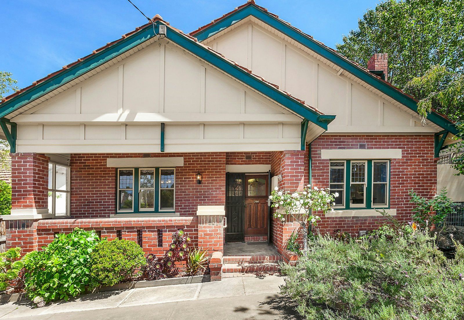 6 Hassett Avenue, Canterbury, VIC