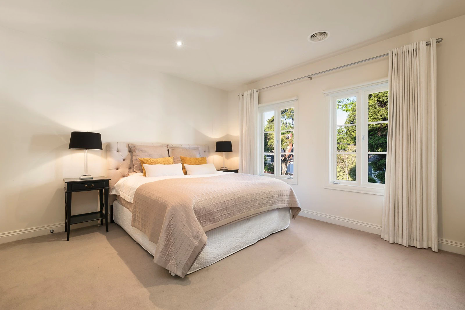 29 Hopetoun Avenue, Canterbury, VIC