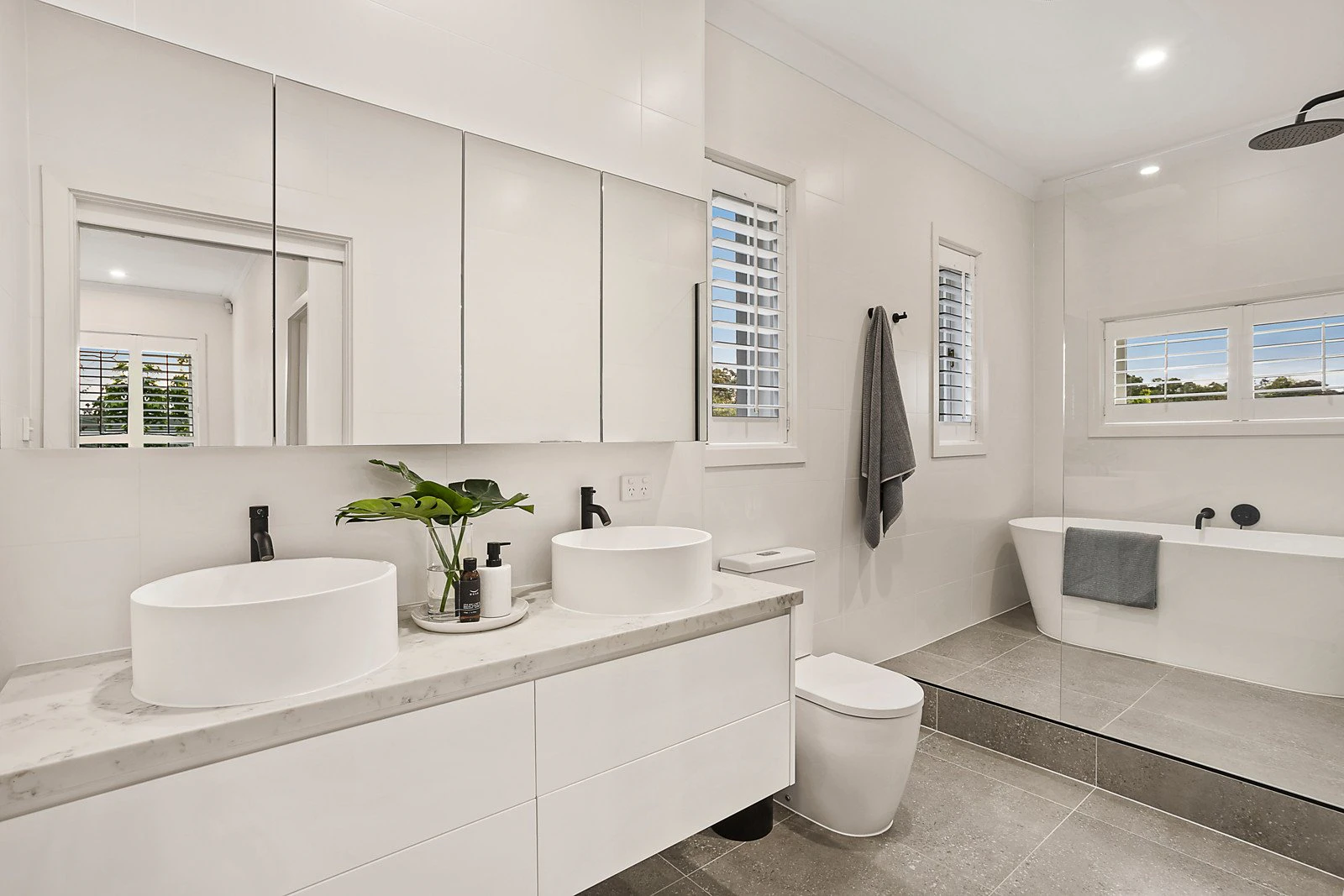 5 Milfay Avenue, Kew, VIC