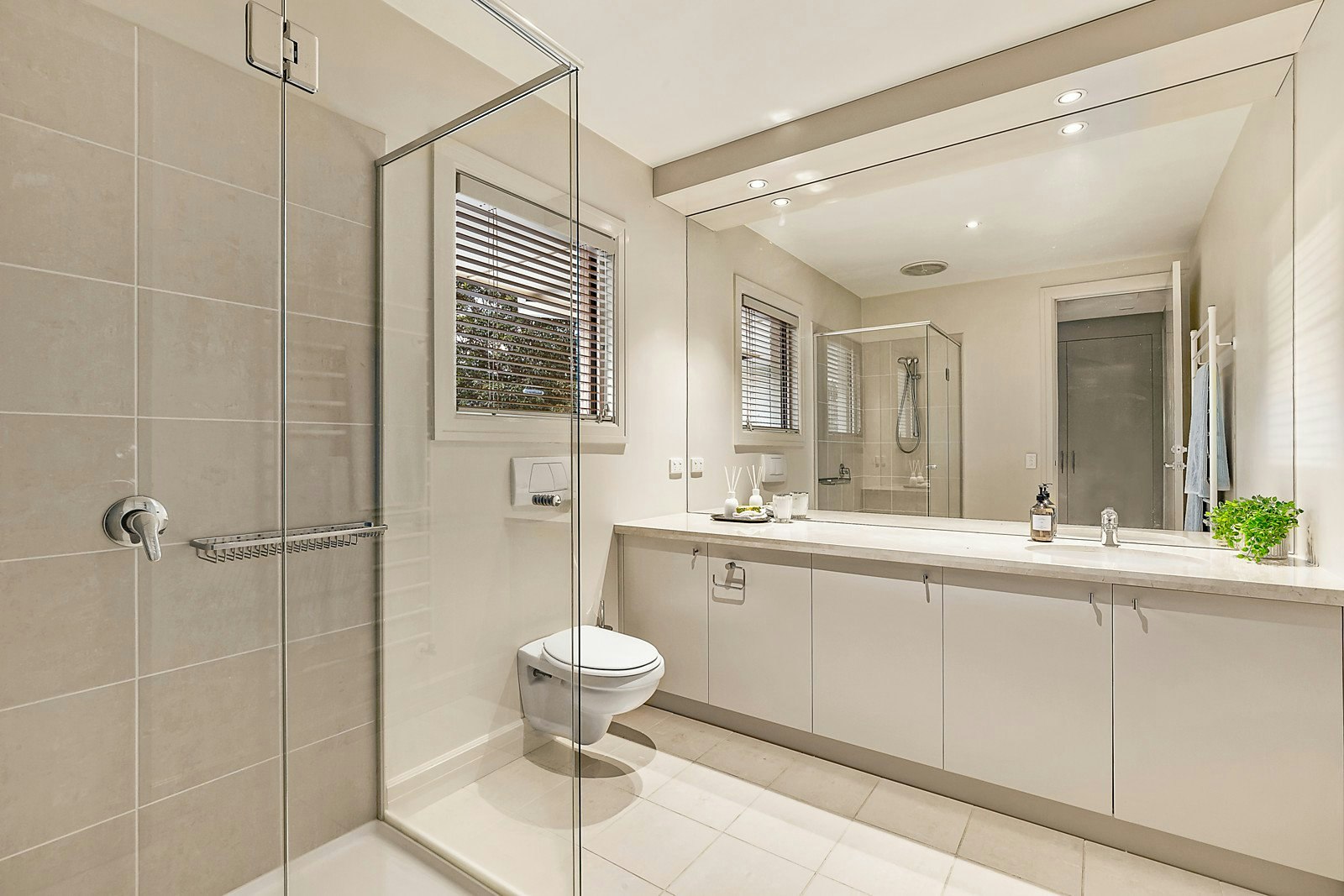 12 Menzies Avenue, Brighton, VIC