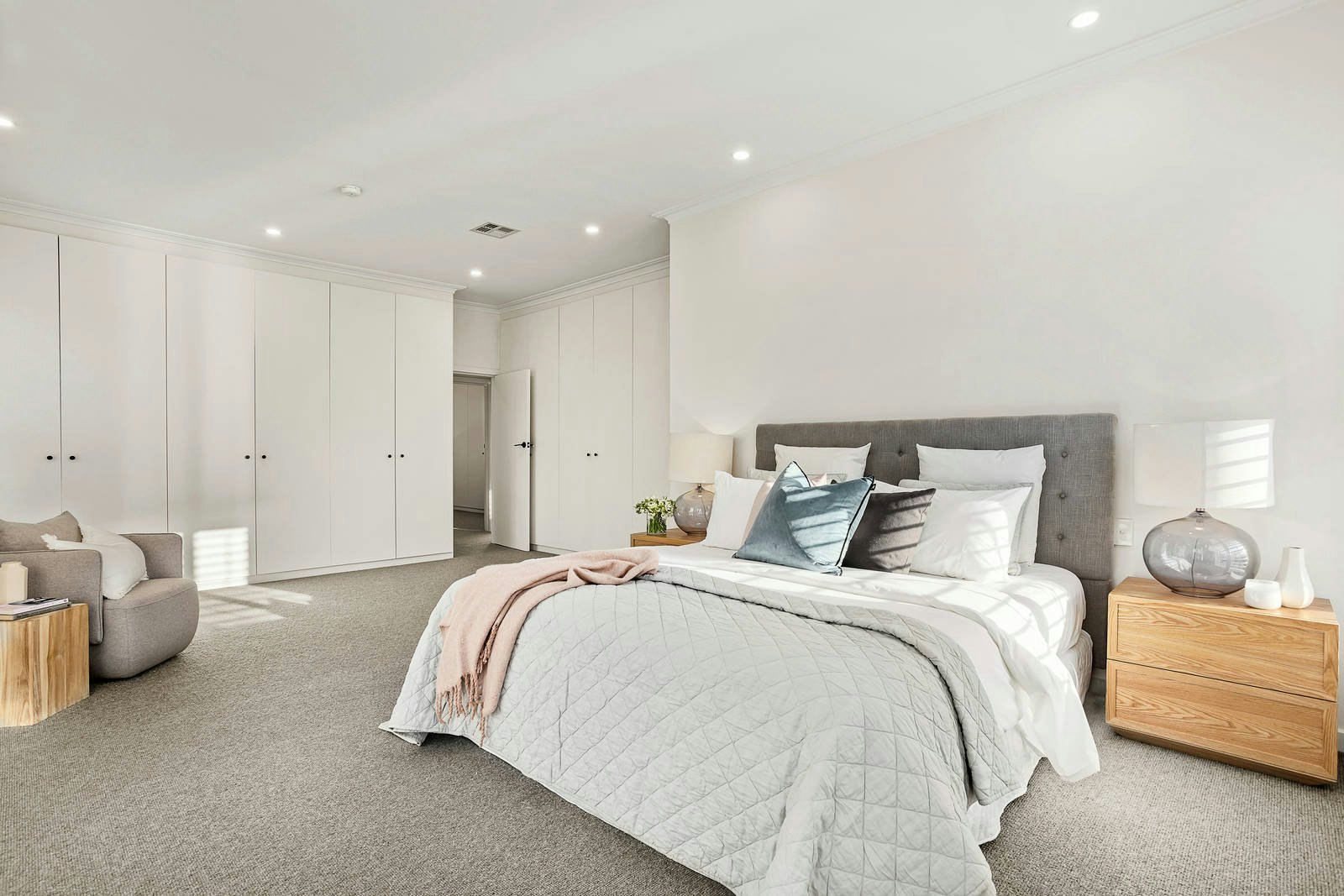 5 Milfay Avenue, Kew, VIC