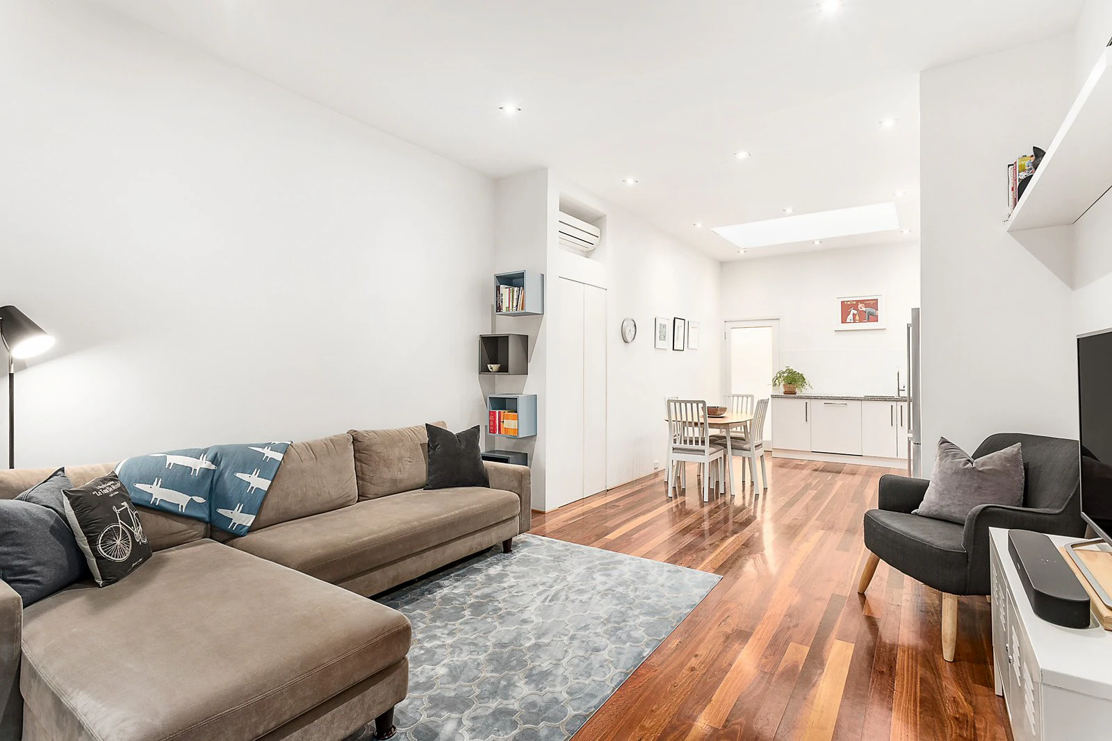2/8 Pleasant Avenue, Kew, VIC