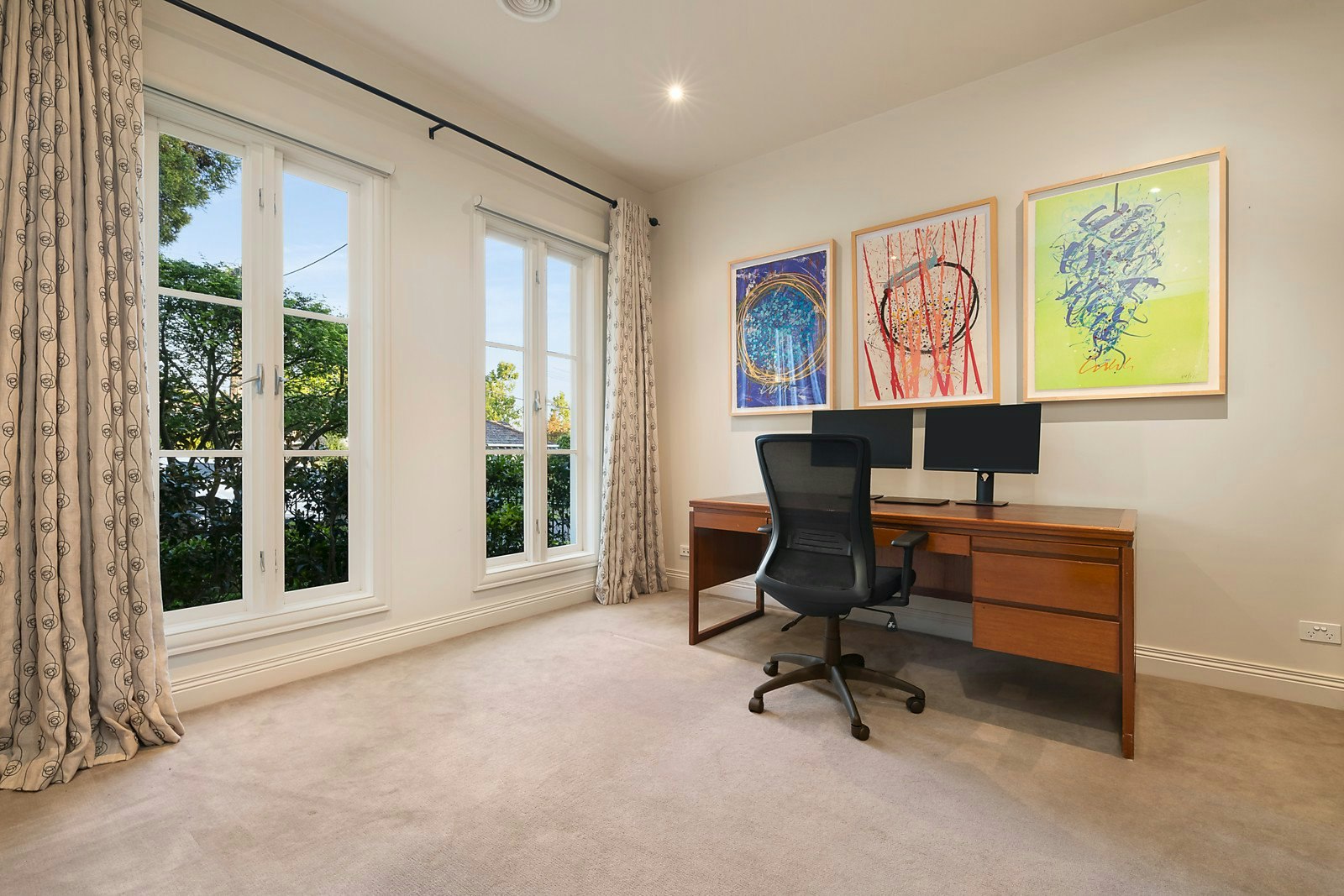 29 Hopetoun Avenue, Canterbury, VIC