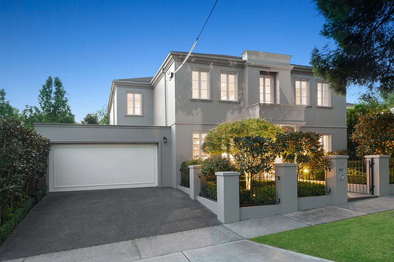 29 Hopetoun Avenue, Canterbury, VIC