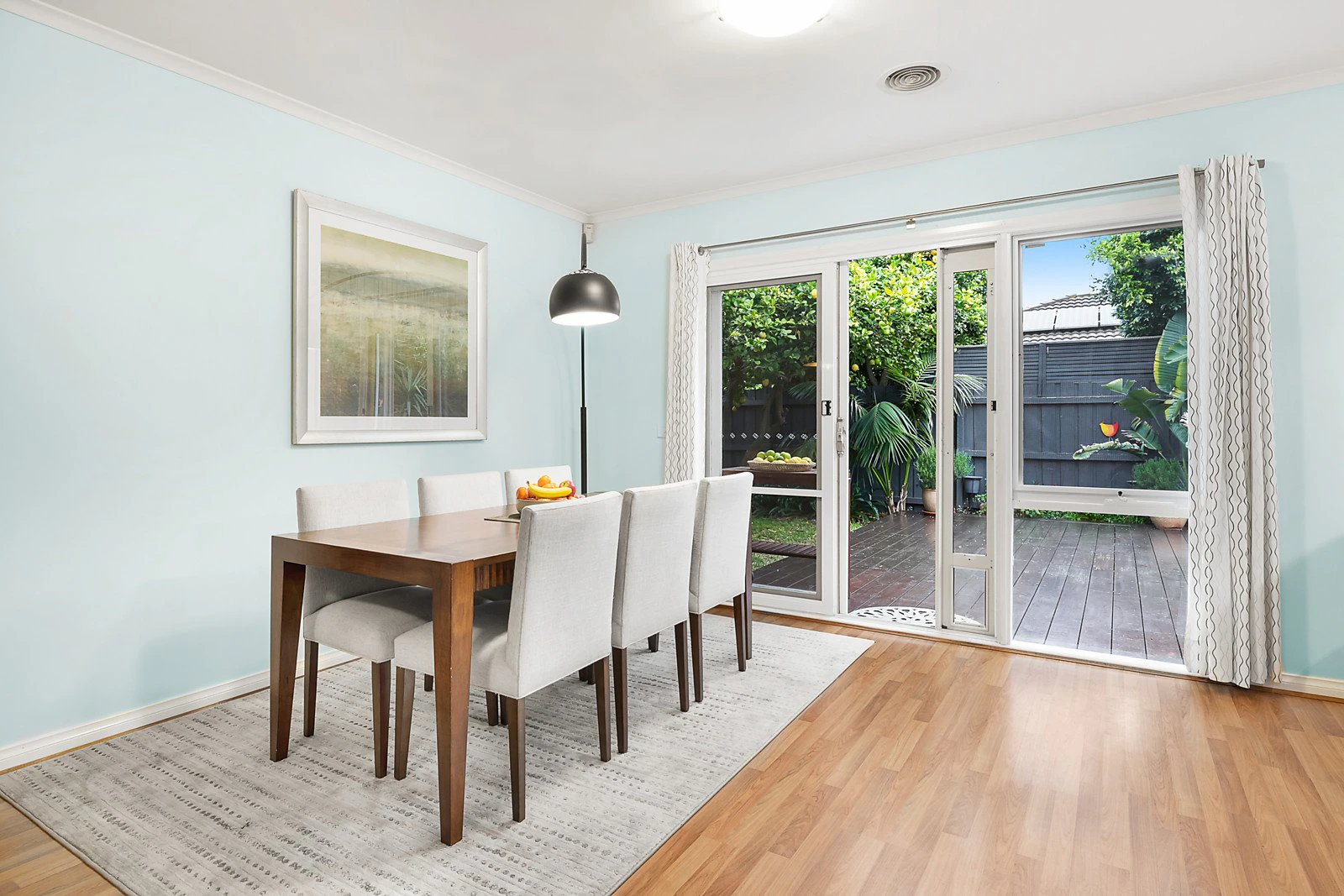2/70 Raynes Park Road, Hampton, VIC