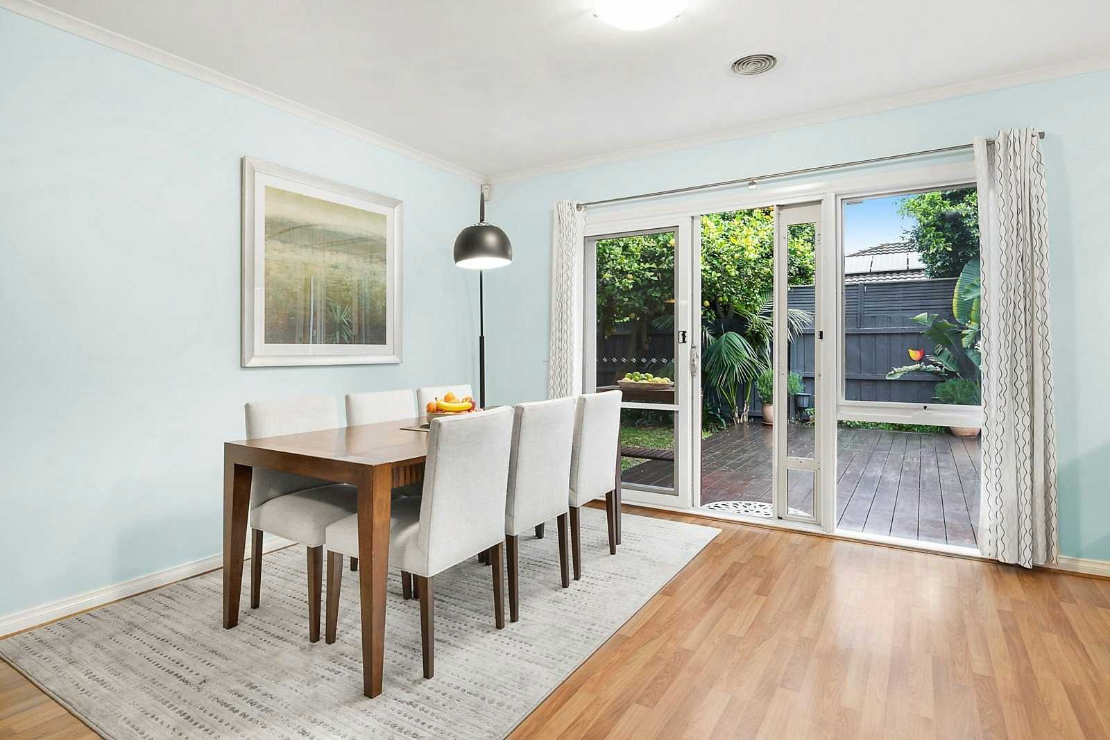 2/70 Raynes Park Road, Hampton, VIC