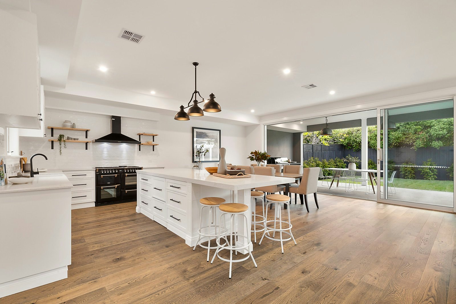 29 Kingston Street, Hampton, VIC