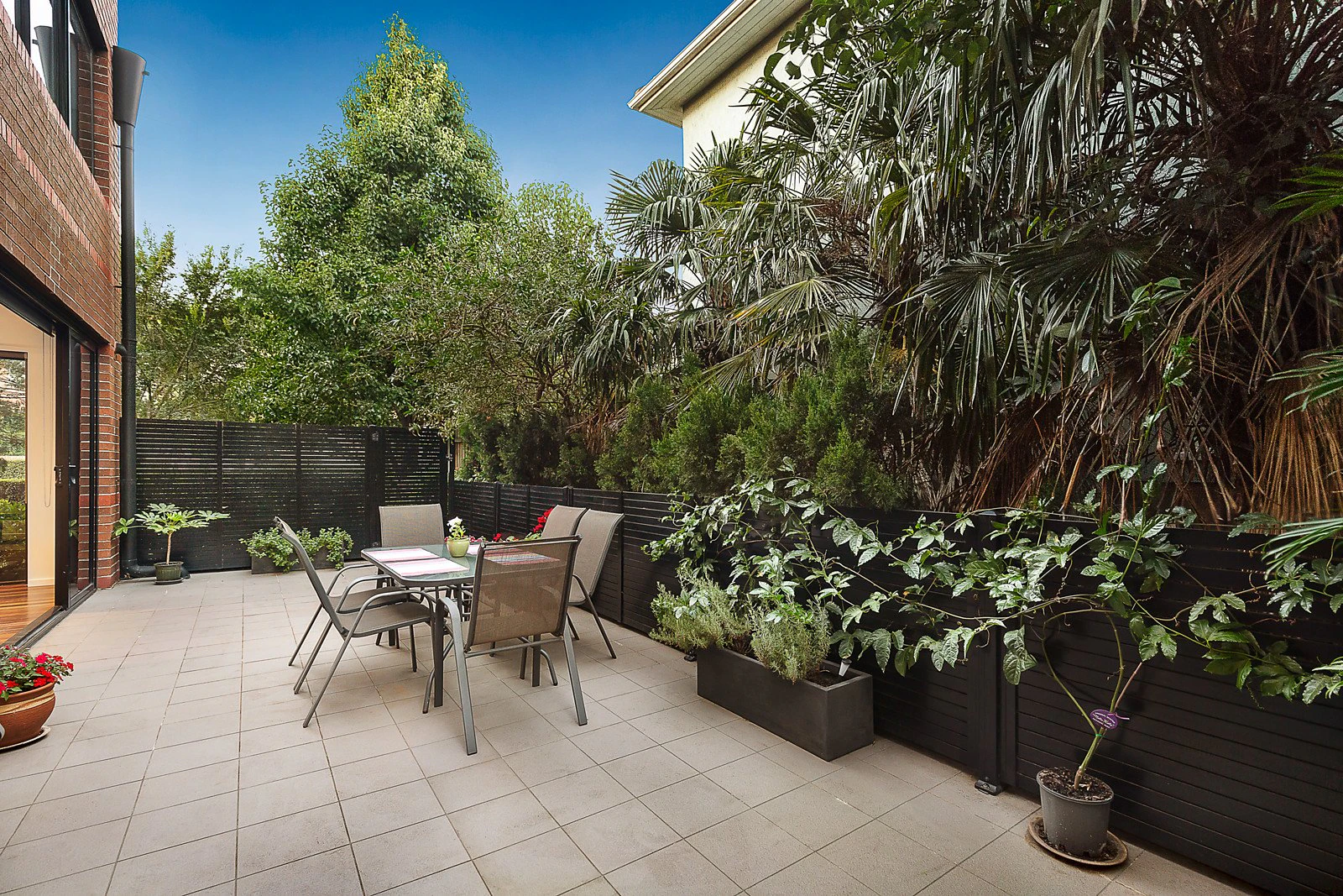 1/64 Riversdale Road, Hawthorn, VIC