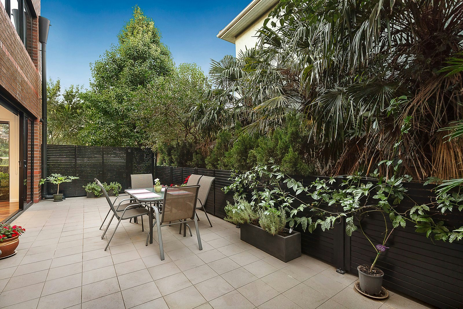 1/64 Riversdale Road, Hawthorn, VIC