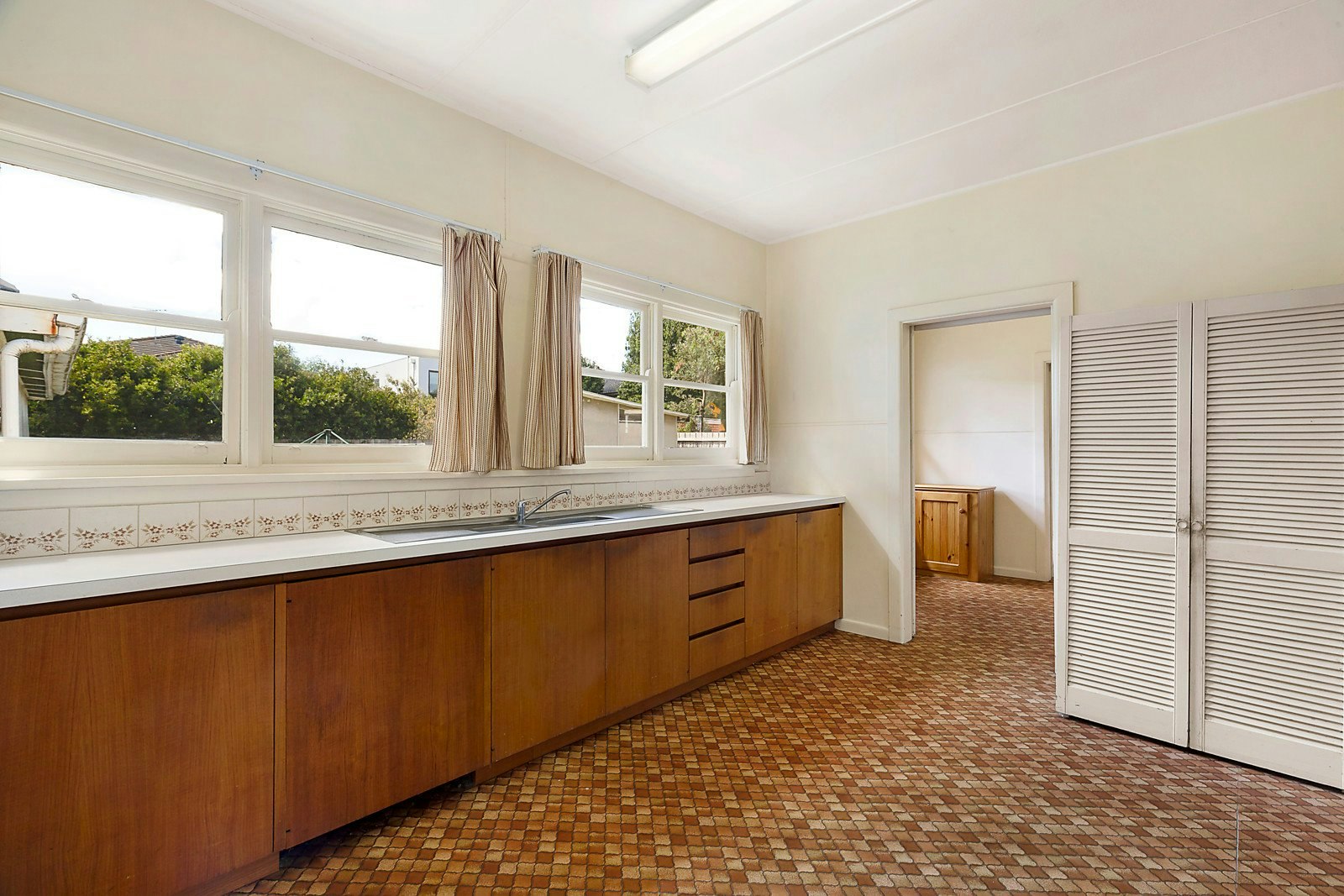 12 Arnold Road, Brighton East, VIC