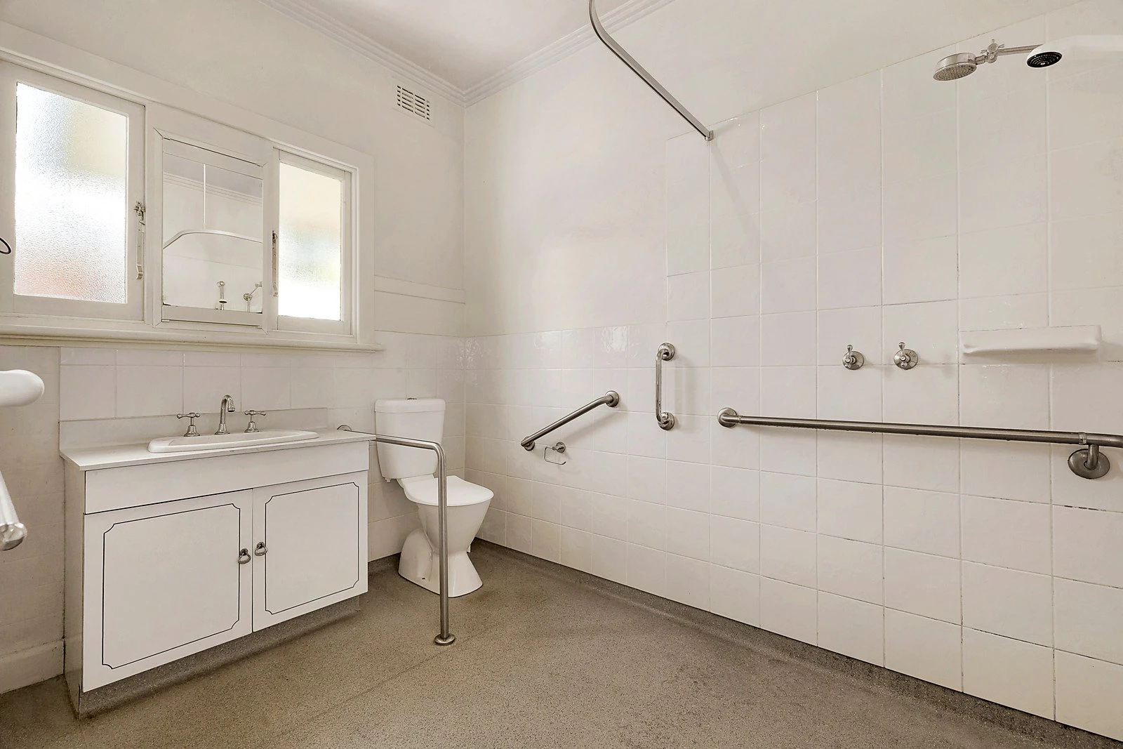 12 Arnold Road, Brighton East, VIC