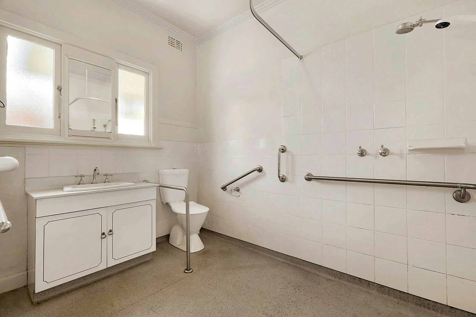 12 Arnold Road, Brighton East, VIC