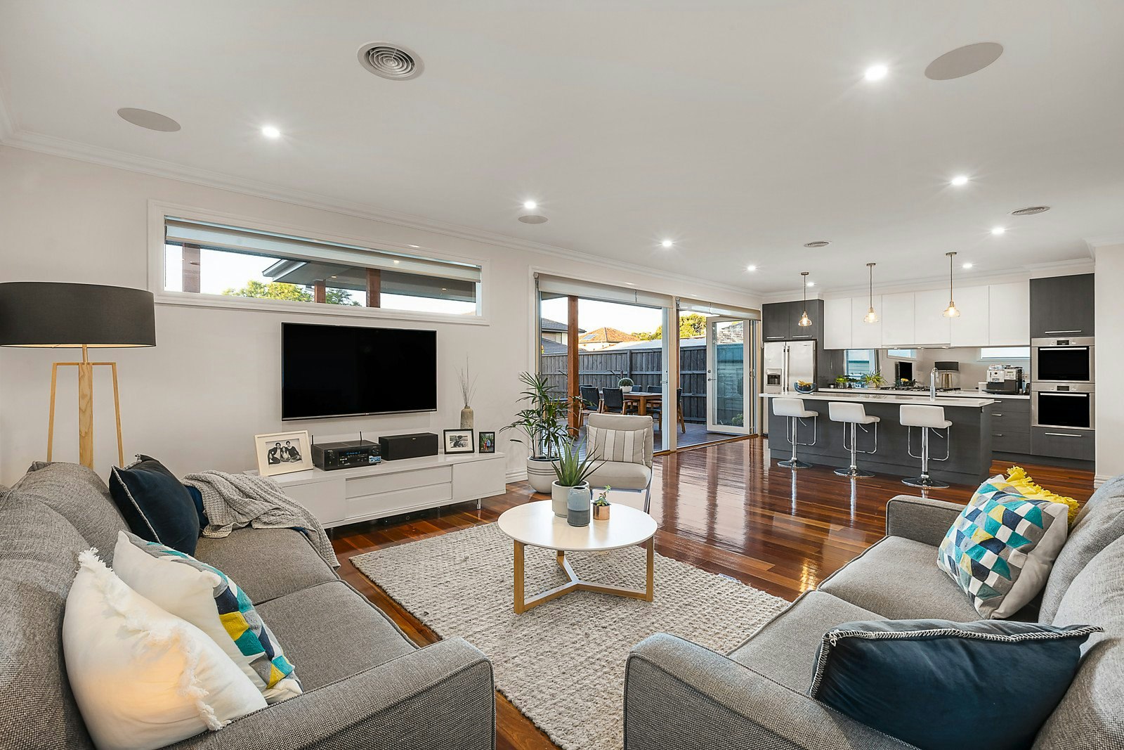 17 Eleanor Street, Ashburton, VIC