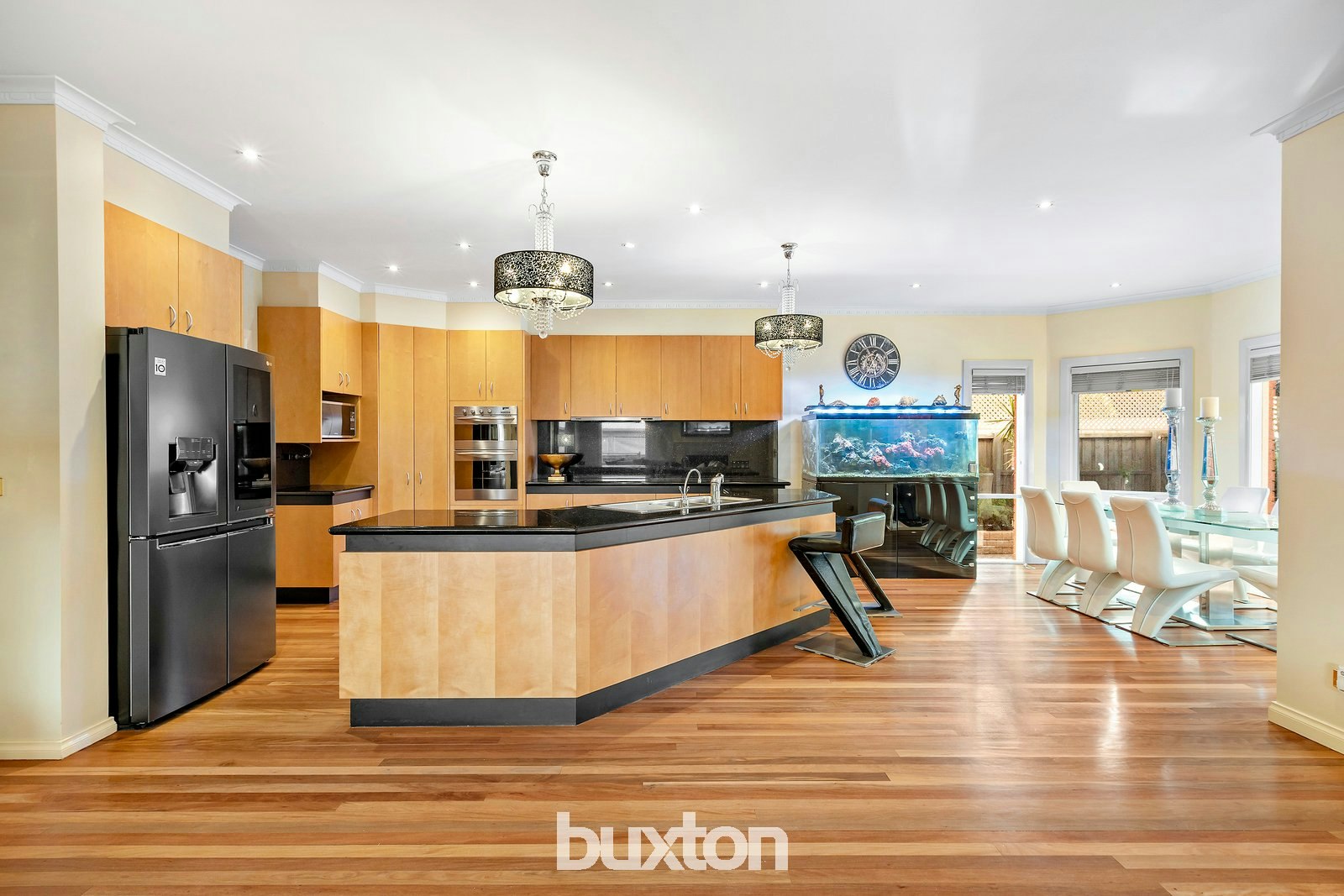 4 Lachlan Grange, Bulleen, VIC