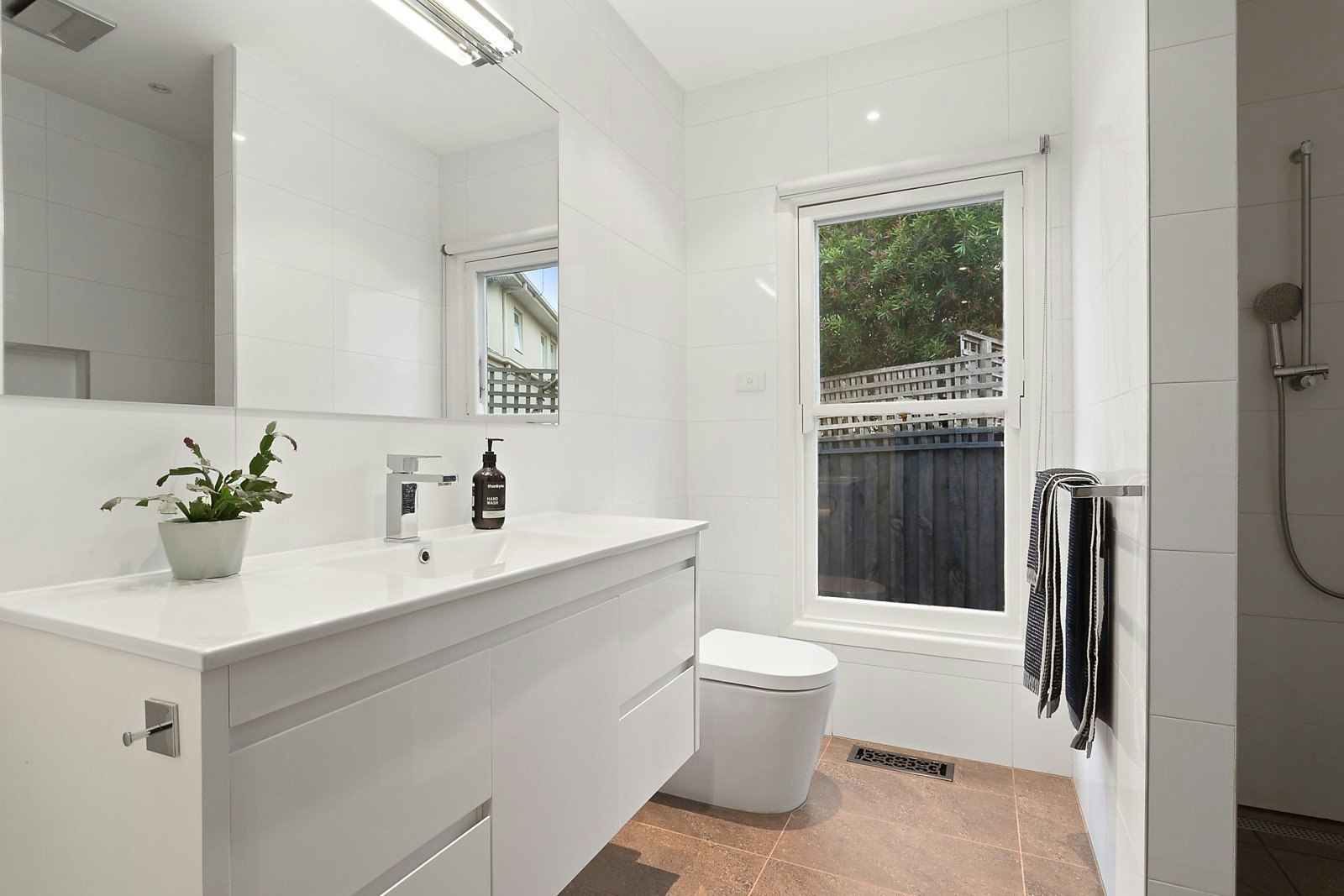 1 Parkview Road, Brighton East, VIC