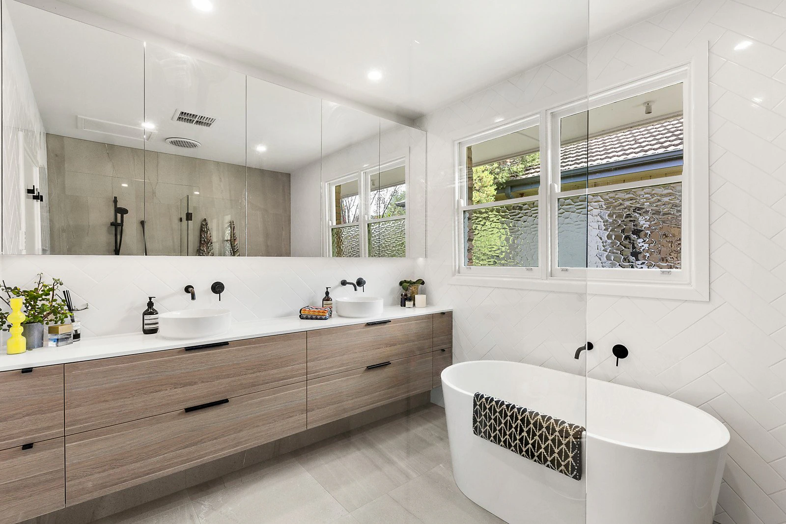 1/3 Leason Street, Kew East, VIC