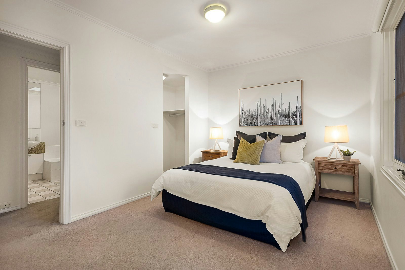 21/2 Henrietta Street, Hawthorn, VIC