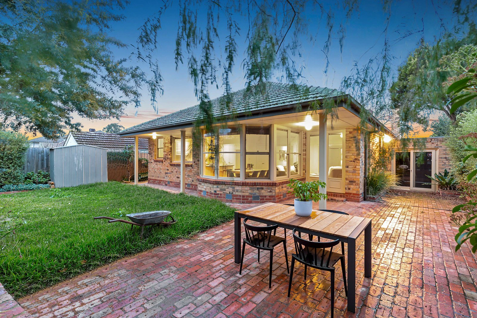 16 Hudson Street, Mckinnon, VIC