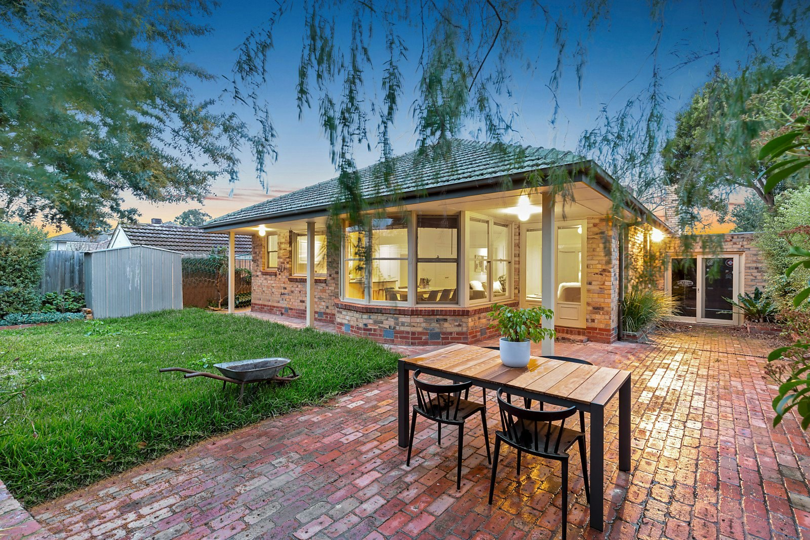 16 Hudson Street, Mckinnon, VIC