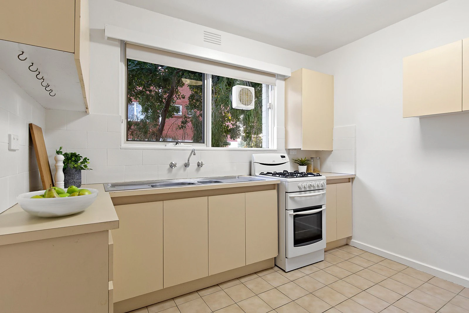 2/46 Brougham Street, Kew, VIC