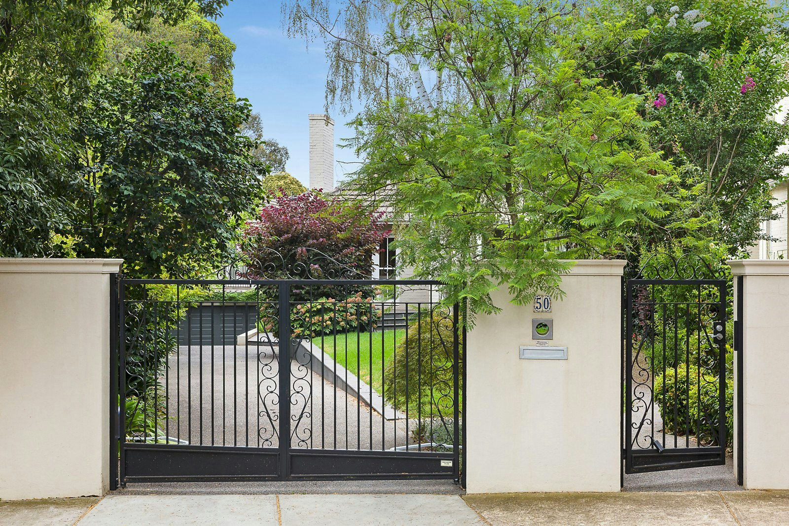 gate