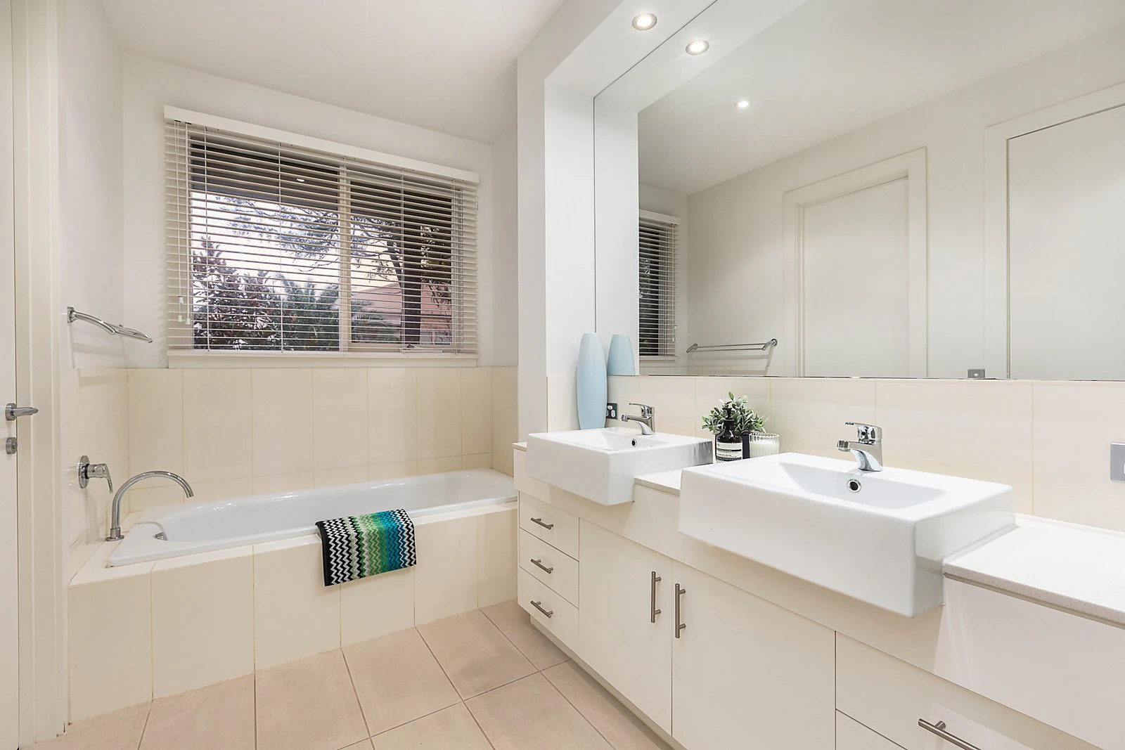 16 Atkins Avenue, Glen Iris, VIC