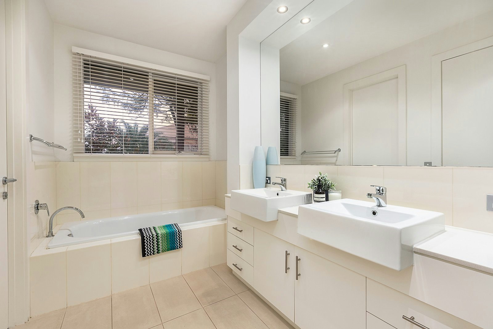 16 Atkins Avenue, Glen Iris, VIC