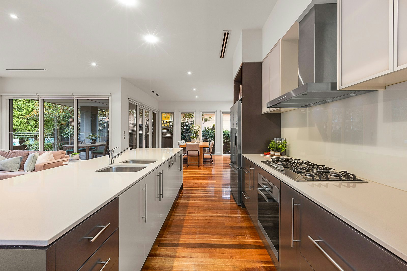 16 Atkins Avenue, Glen Iris, VIC