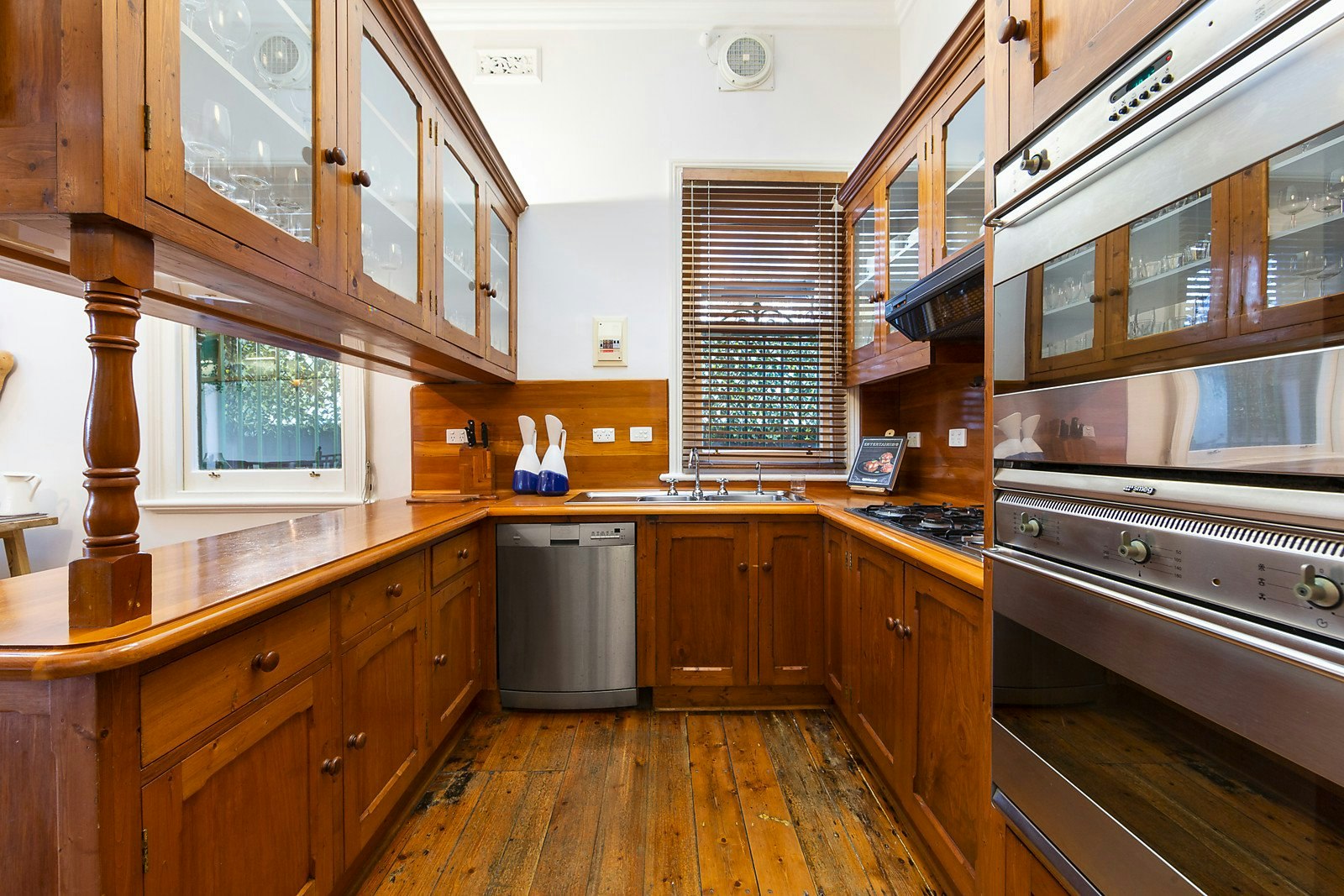 34 Charnwood Road, St Kilda, VIC