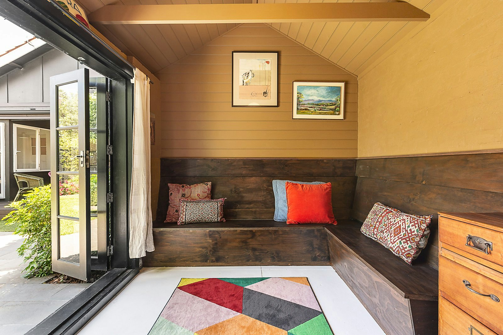 5 Lambeth Place, St Kilda, VIC