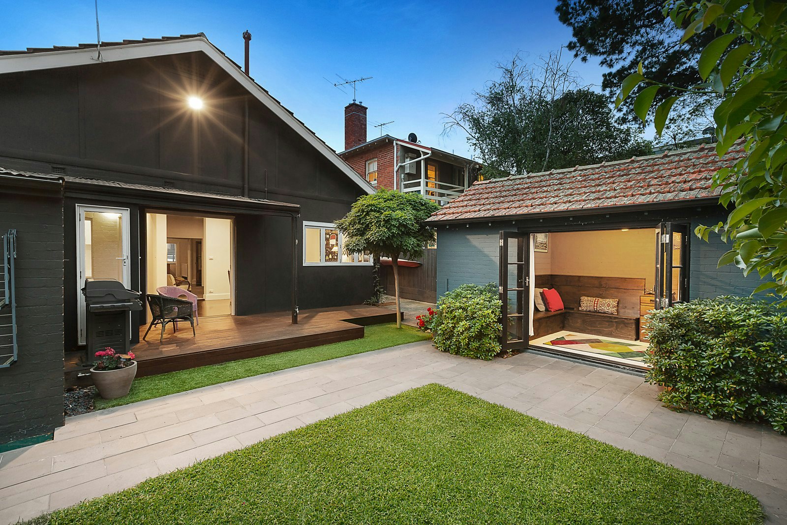 5 Lambeth Place, St Kilda, VIC