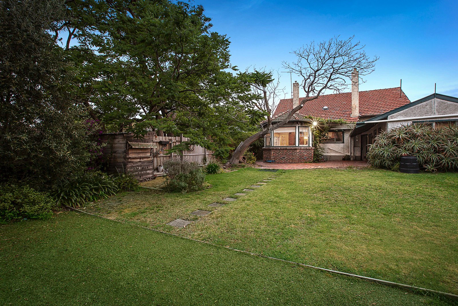 39 Bridge Street, Hampton, VIC