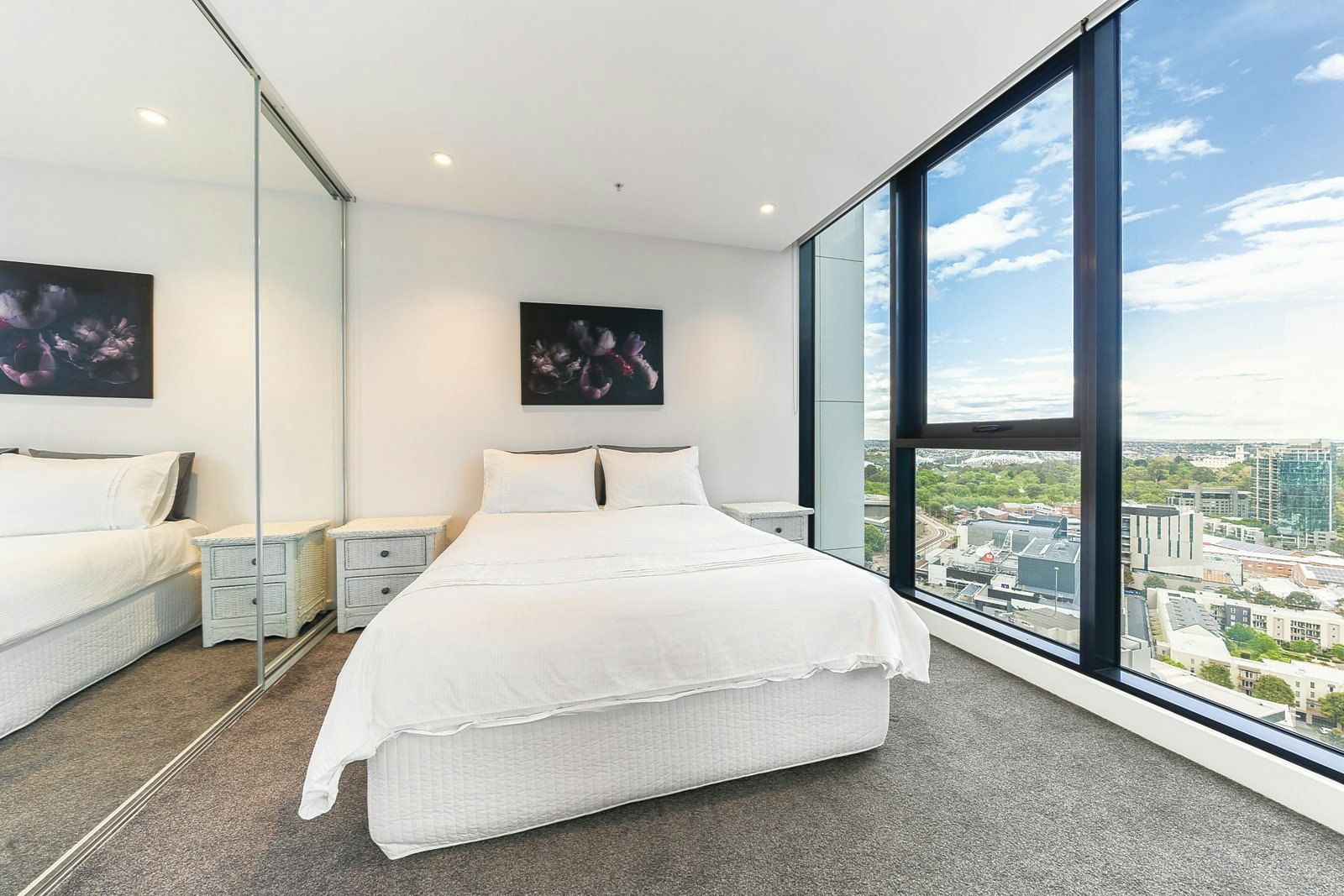 2708/151 City Road, Southbank, VIC