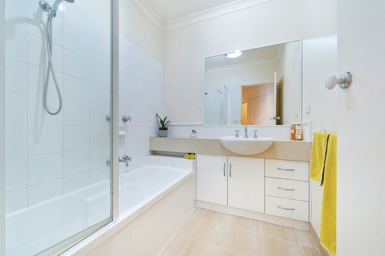 10A Wirraway Court, Ashburton, VIC