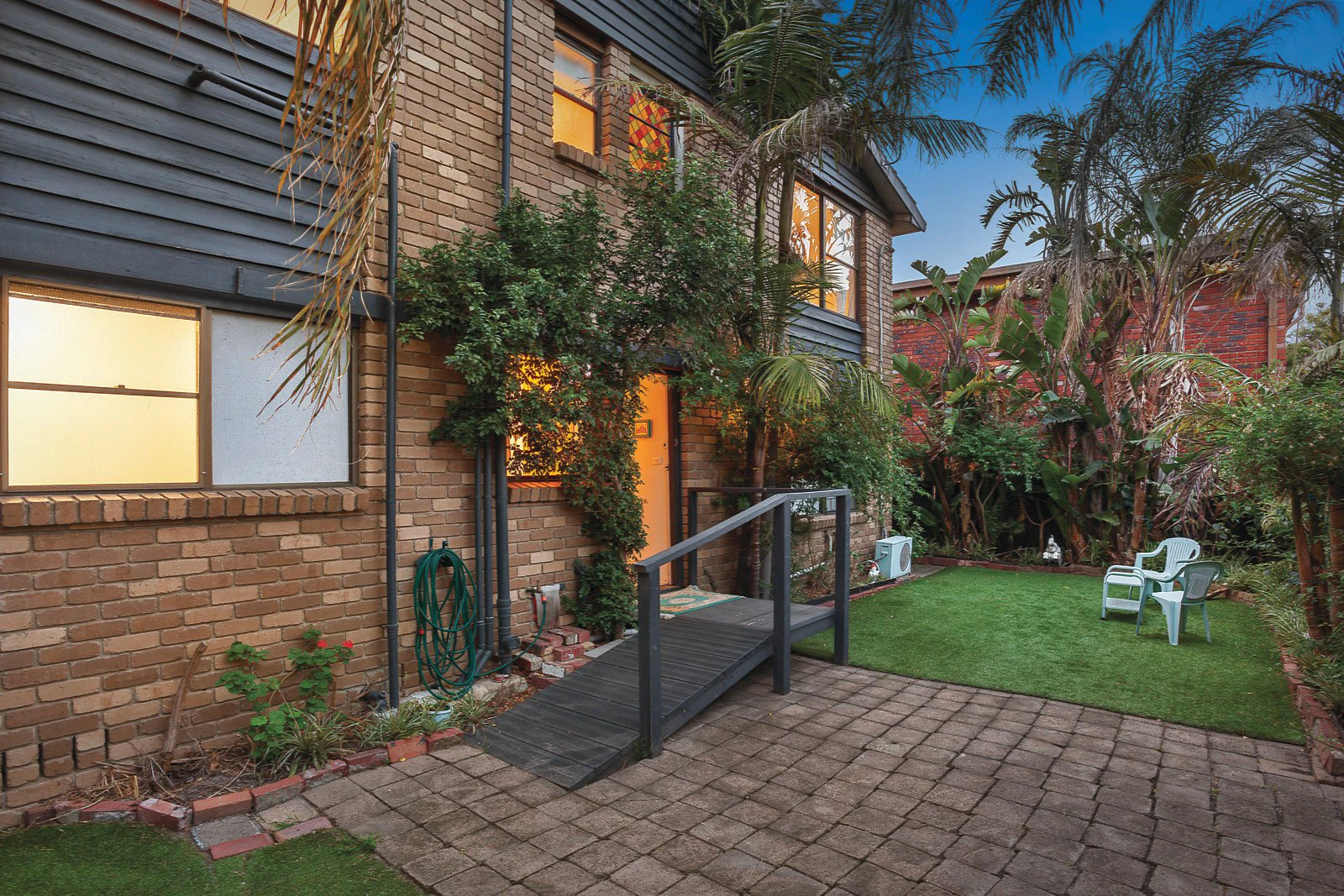 84 Beach Road, Sandringham, VIC