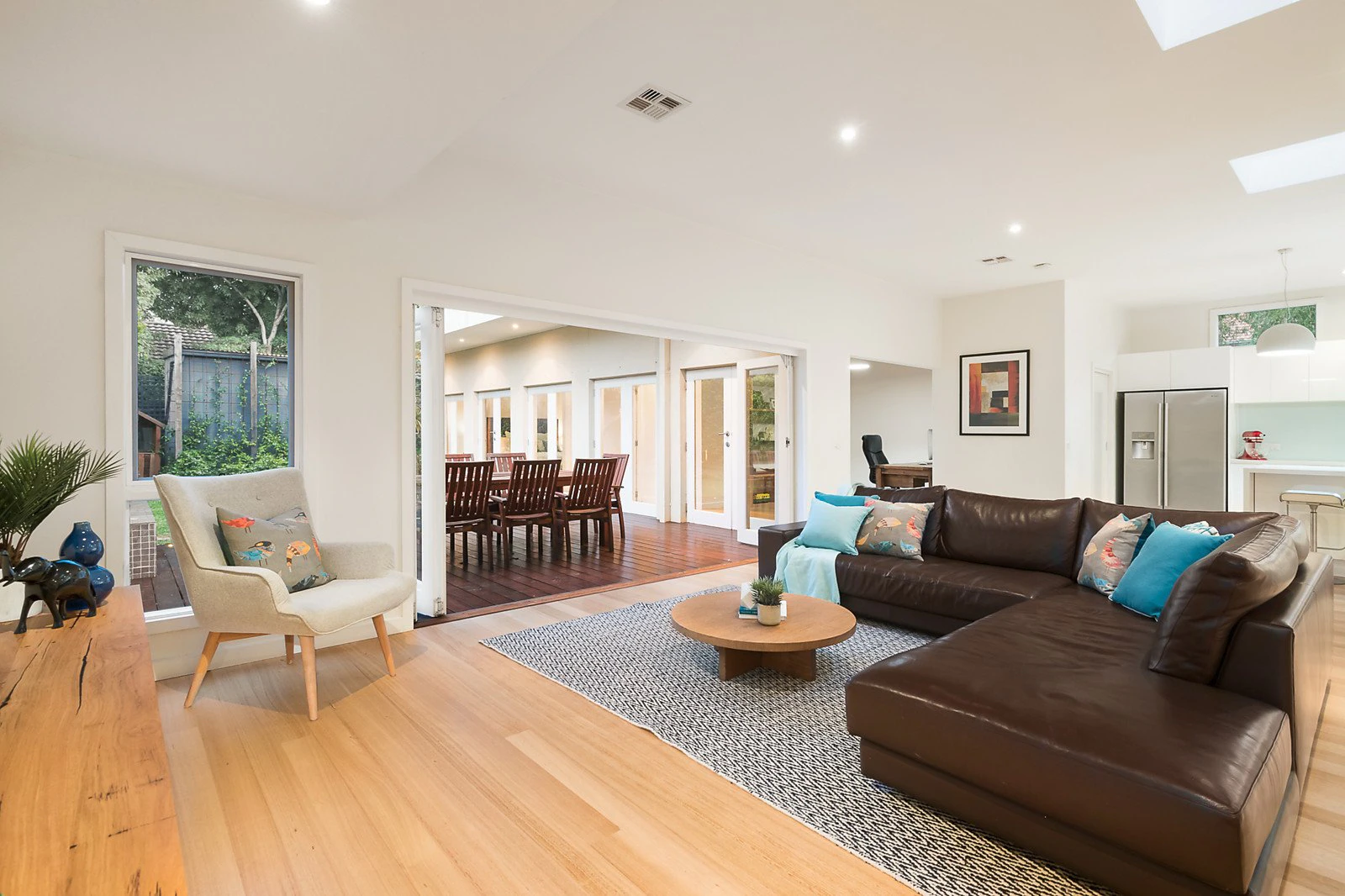 1A Charles Street, Glen Iris, VIC